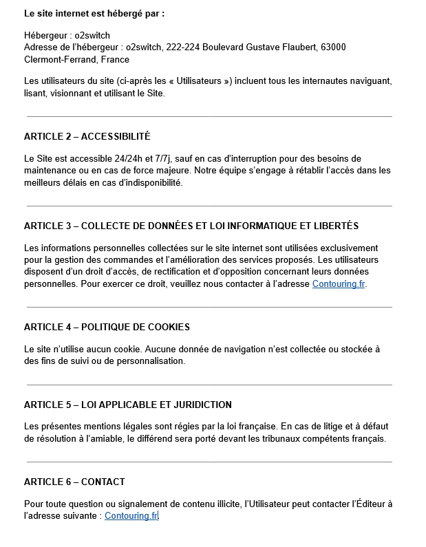 Textures de maquillage crème appliquées sur le dos d’une main en lumière naturelle